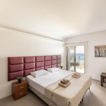 Bay 304 *